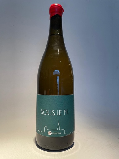 SOUS LE FIL